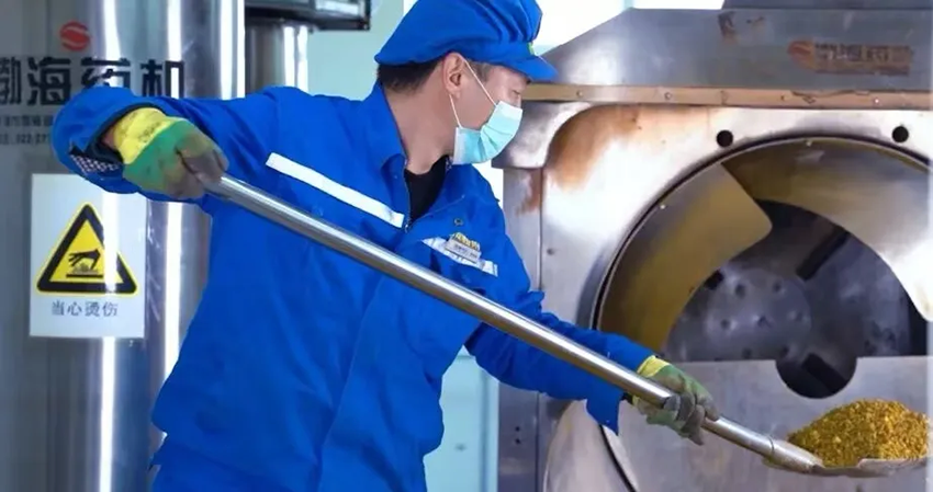 双节“不打烊”！生产管理部以坚守护航生产“加速度”